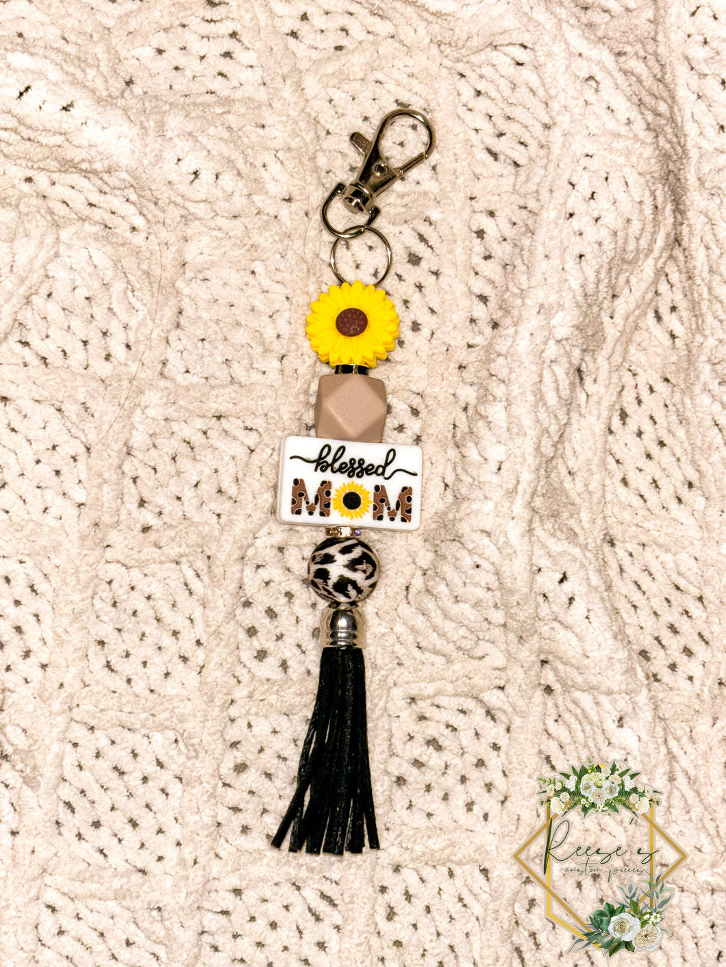 BLESSED MOM SUNFLOWER LEOPARD KEYCHAIN